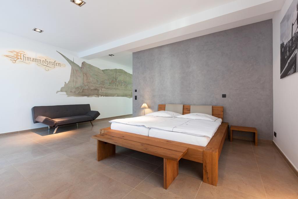 Guesthouse Altes Rathaus 로데스하임암라인 객실 사진